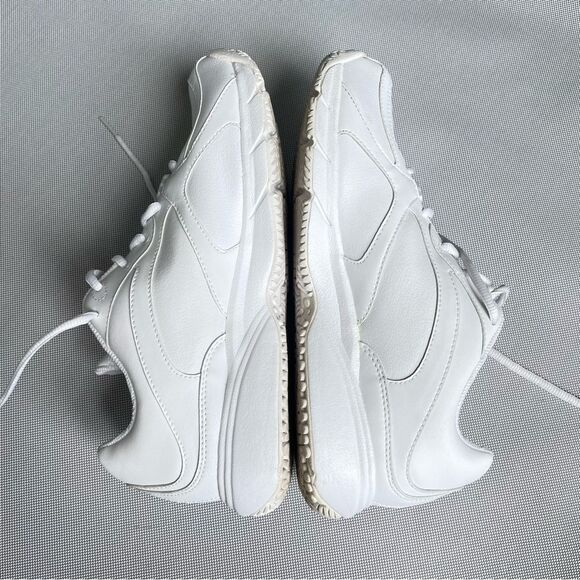 Reebok All White DMX Ride Oil Resistant Sneakers Women’s Size 8 1/2 Wide EUC - Picture 8 of 8